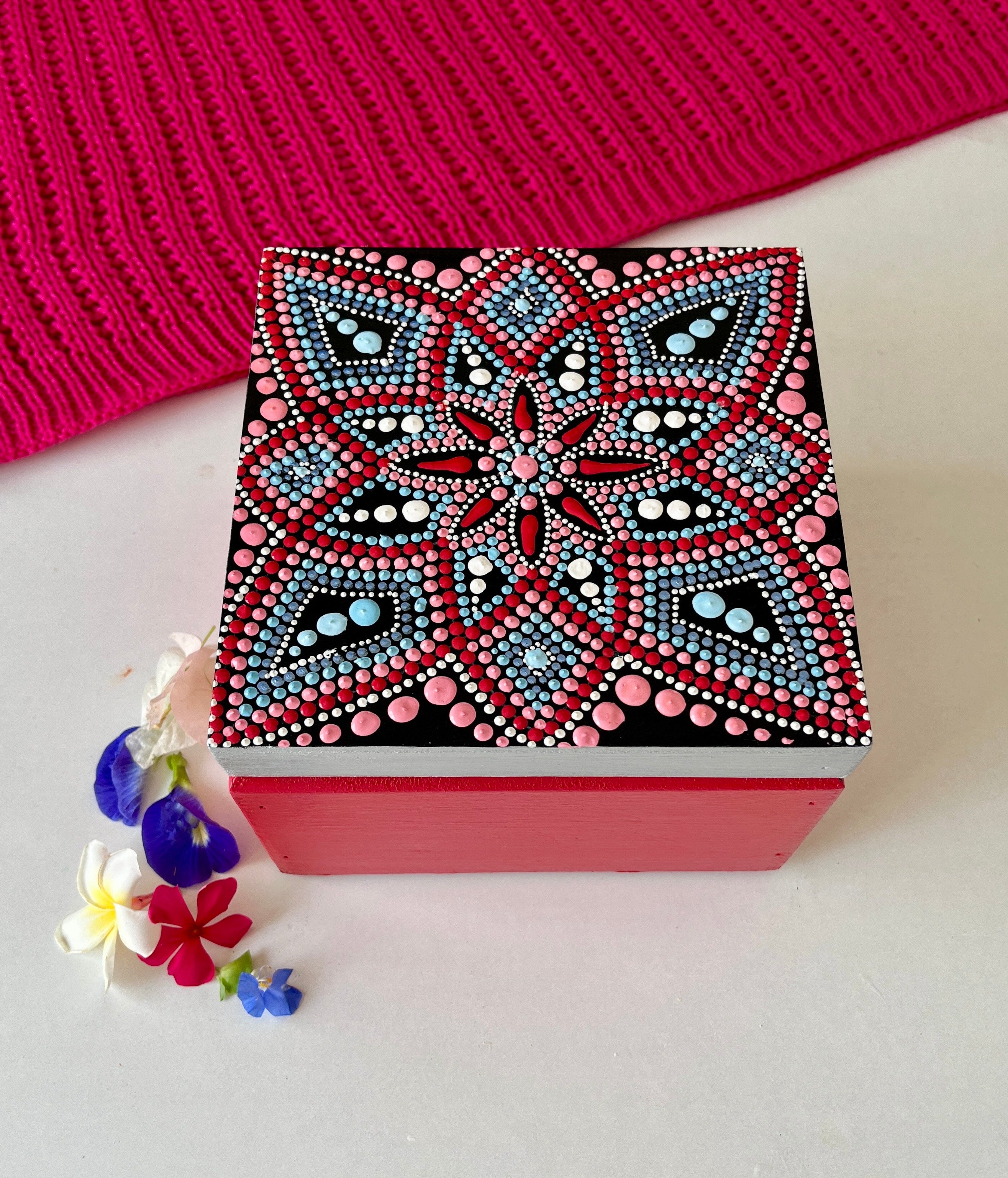 Red-Pink Lotus square box
